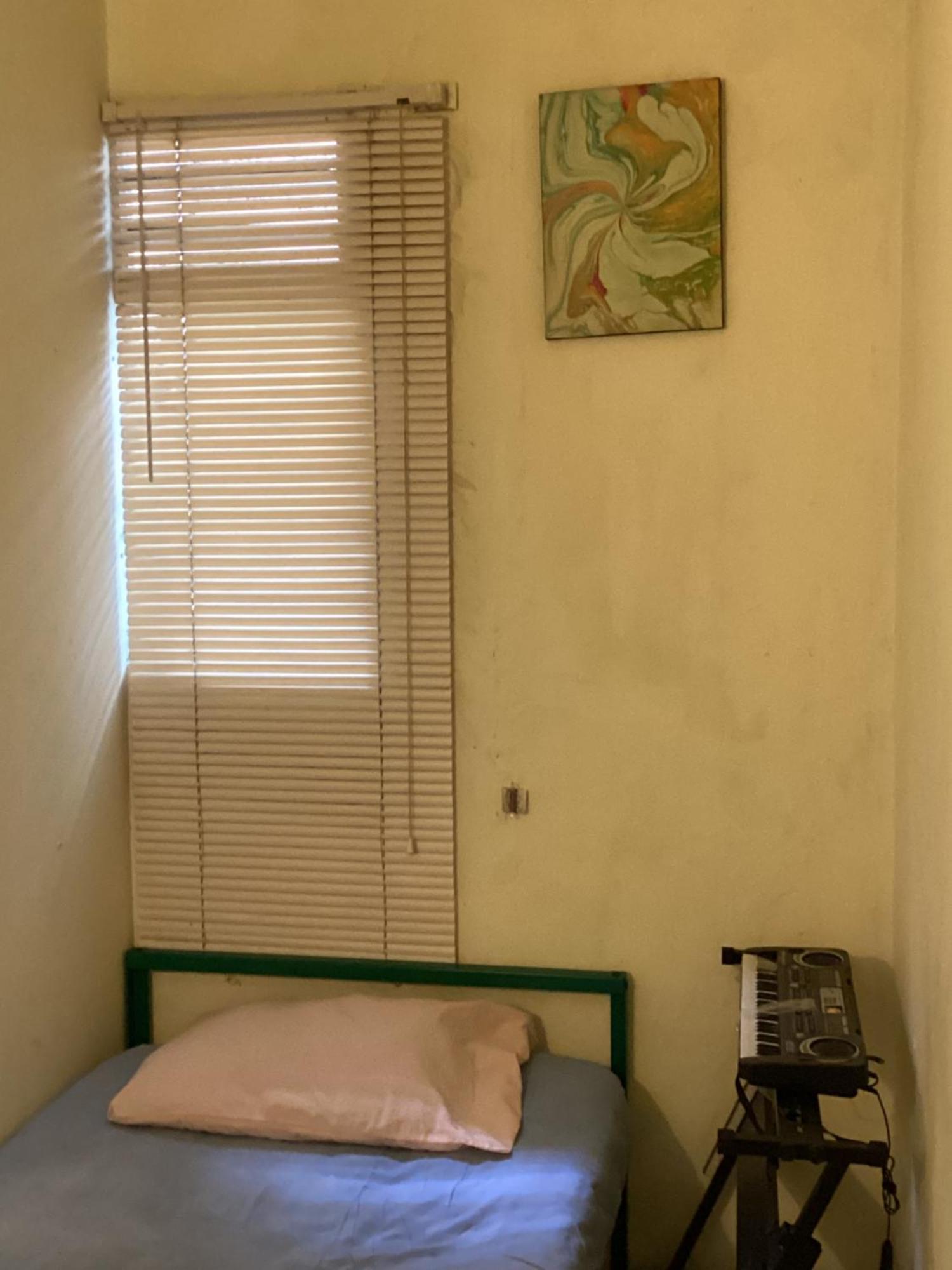 Hostal Kos Omah Yanto 19 Yakarta Exterior foto